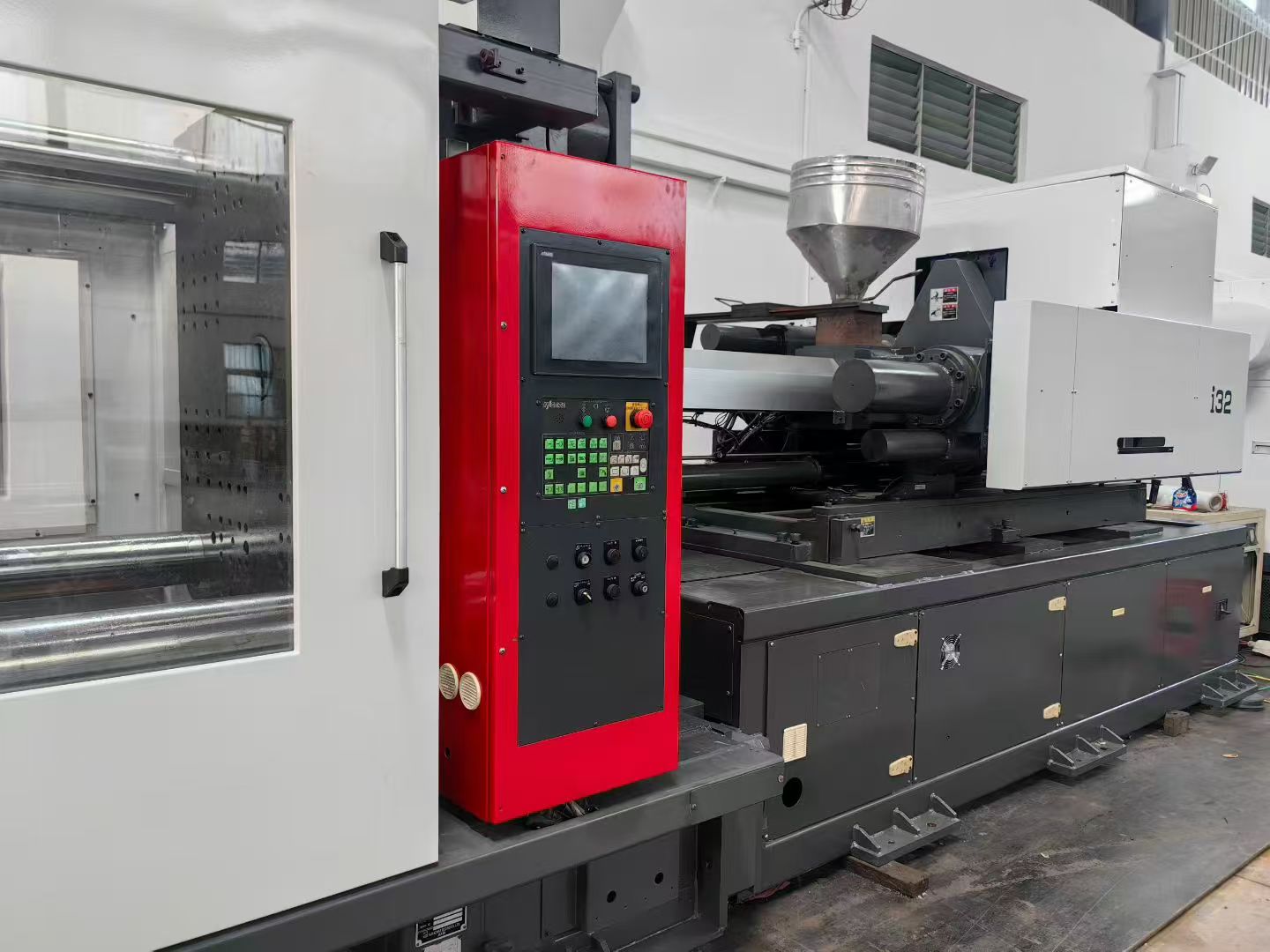 Niigata 650T used machine photo 2