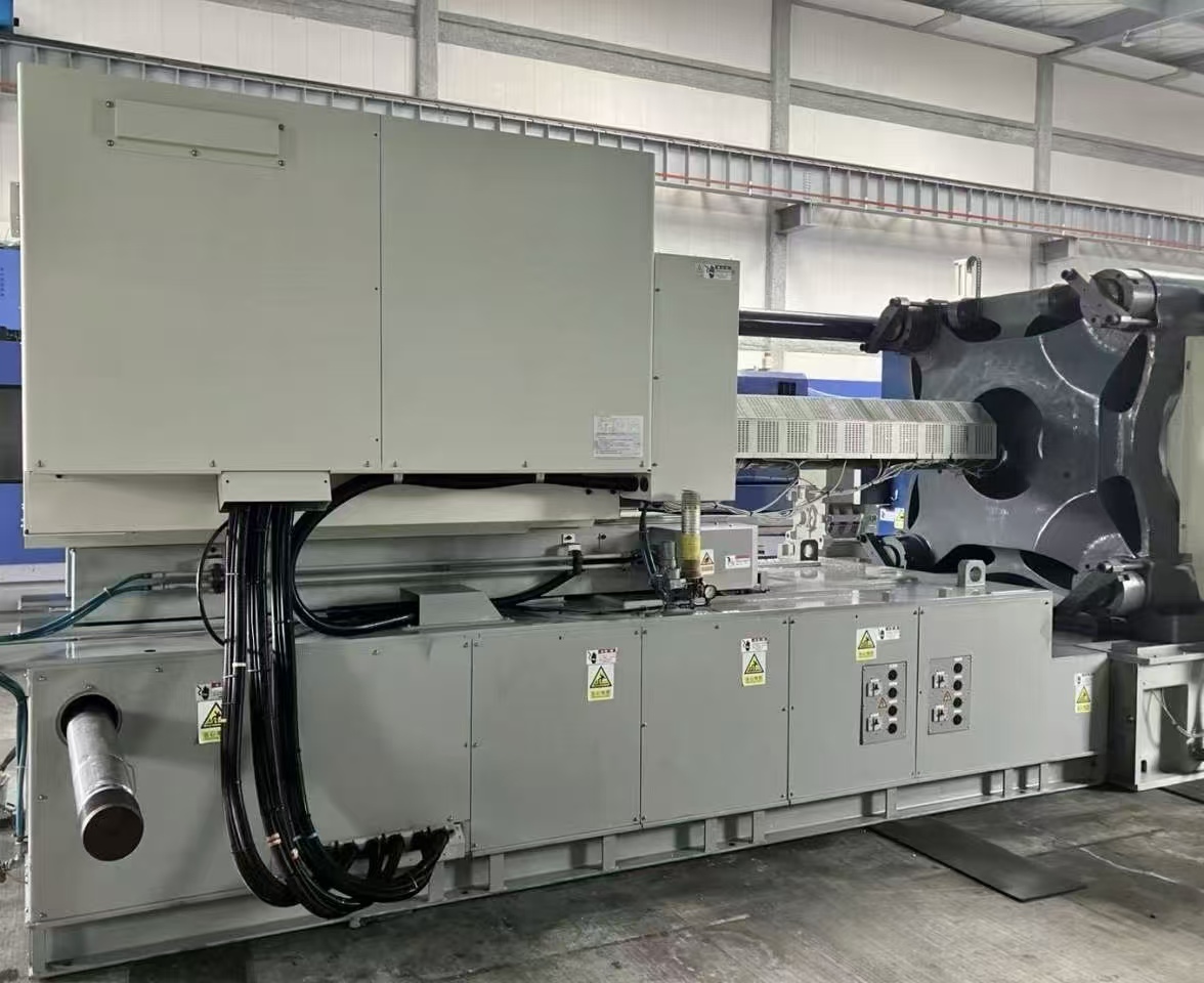 Toyo 850T used machine photo 4